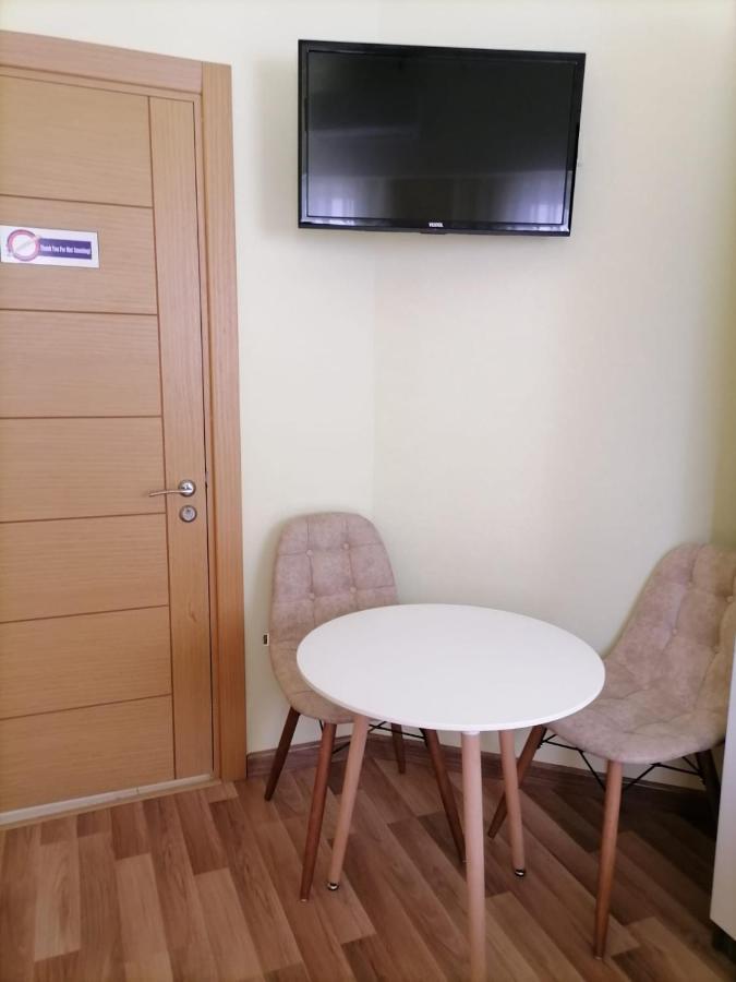 Connect Hotel Bar & Terrace Батуми Экстерьер фото